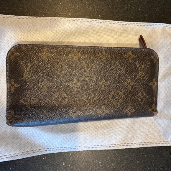 Louis Vuitton wallet - Picture 2 of 10